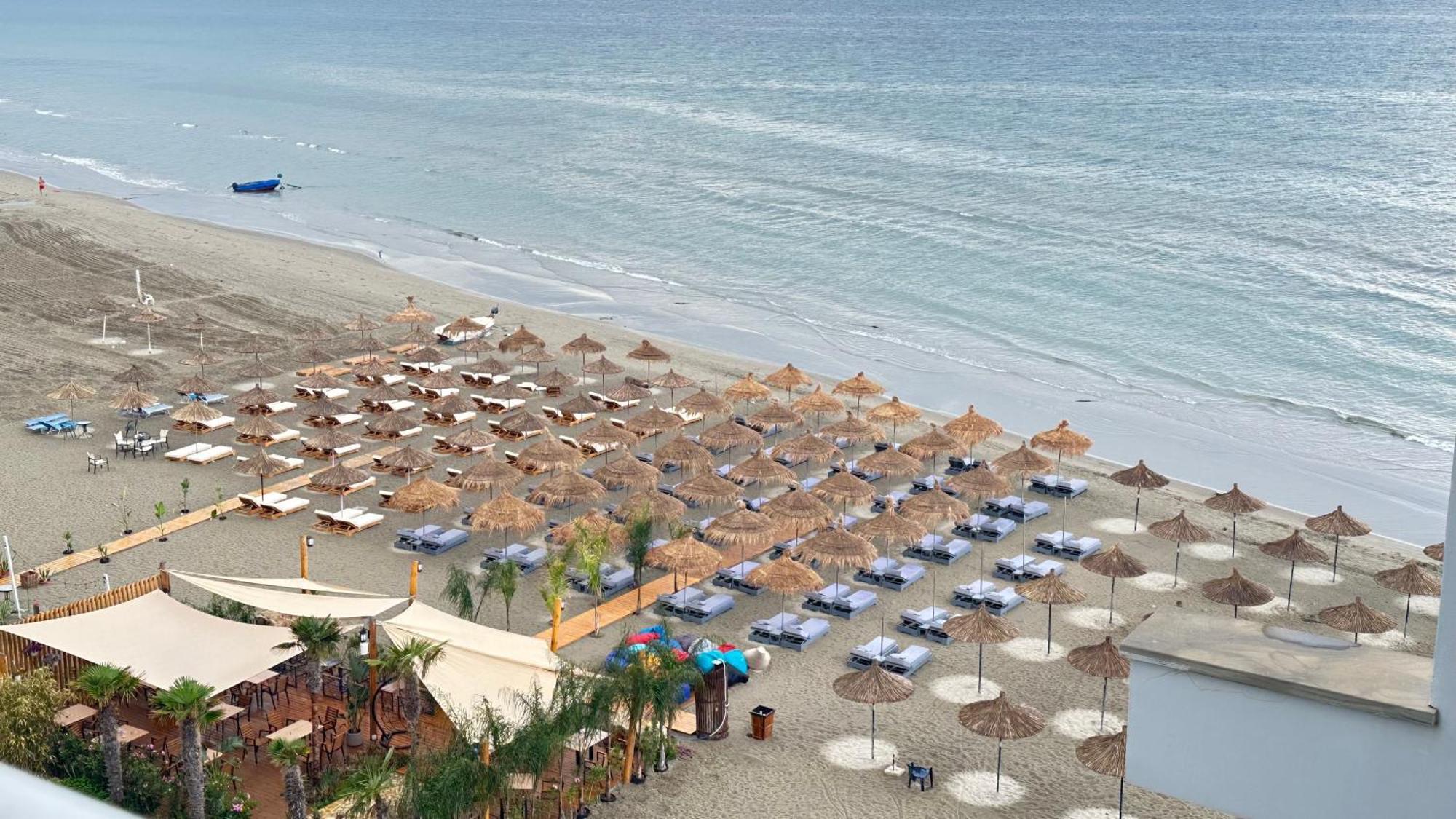 Oasis Residence Vlorë Extérieur photo