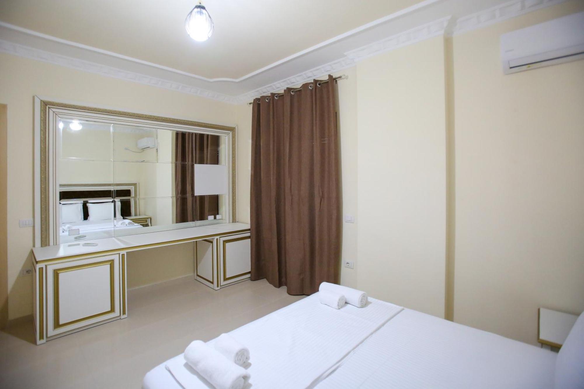 Oasis Residence Vlorë Extérieur photo