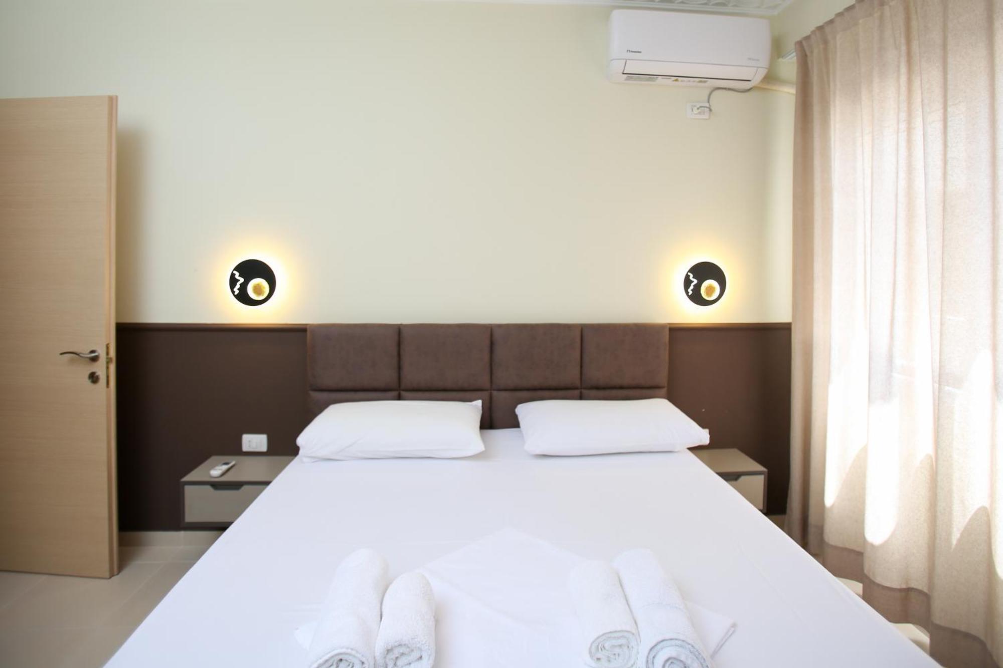 Oasis Residence Vlorë Extérieur photo