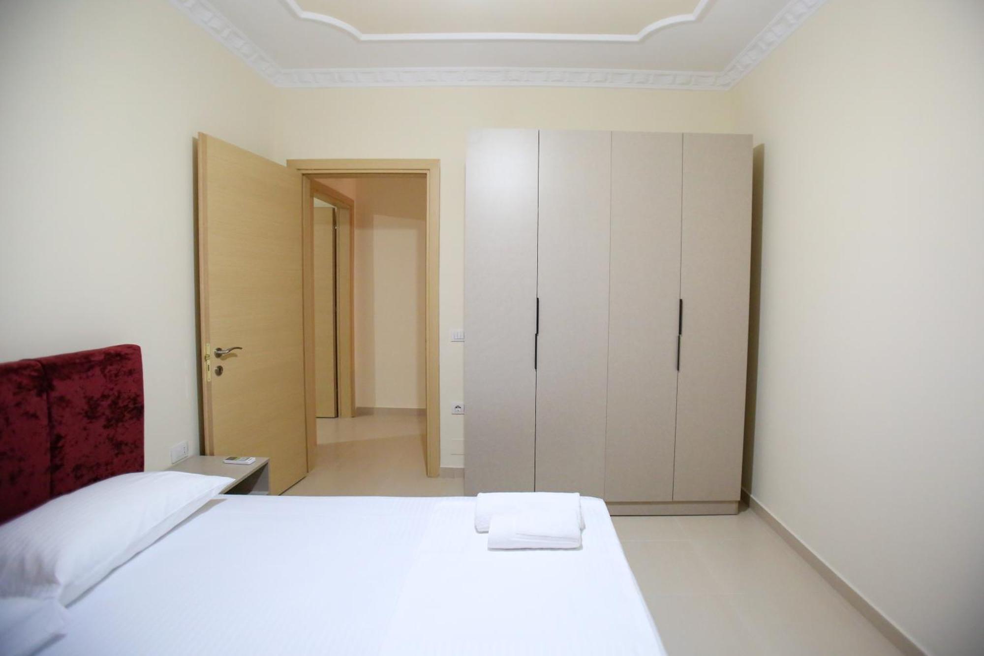 Oasis Residence Vlorë Extérieur photo