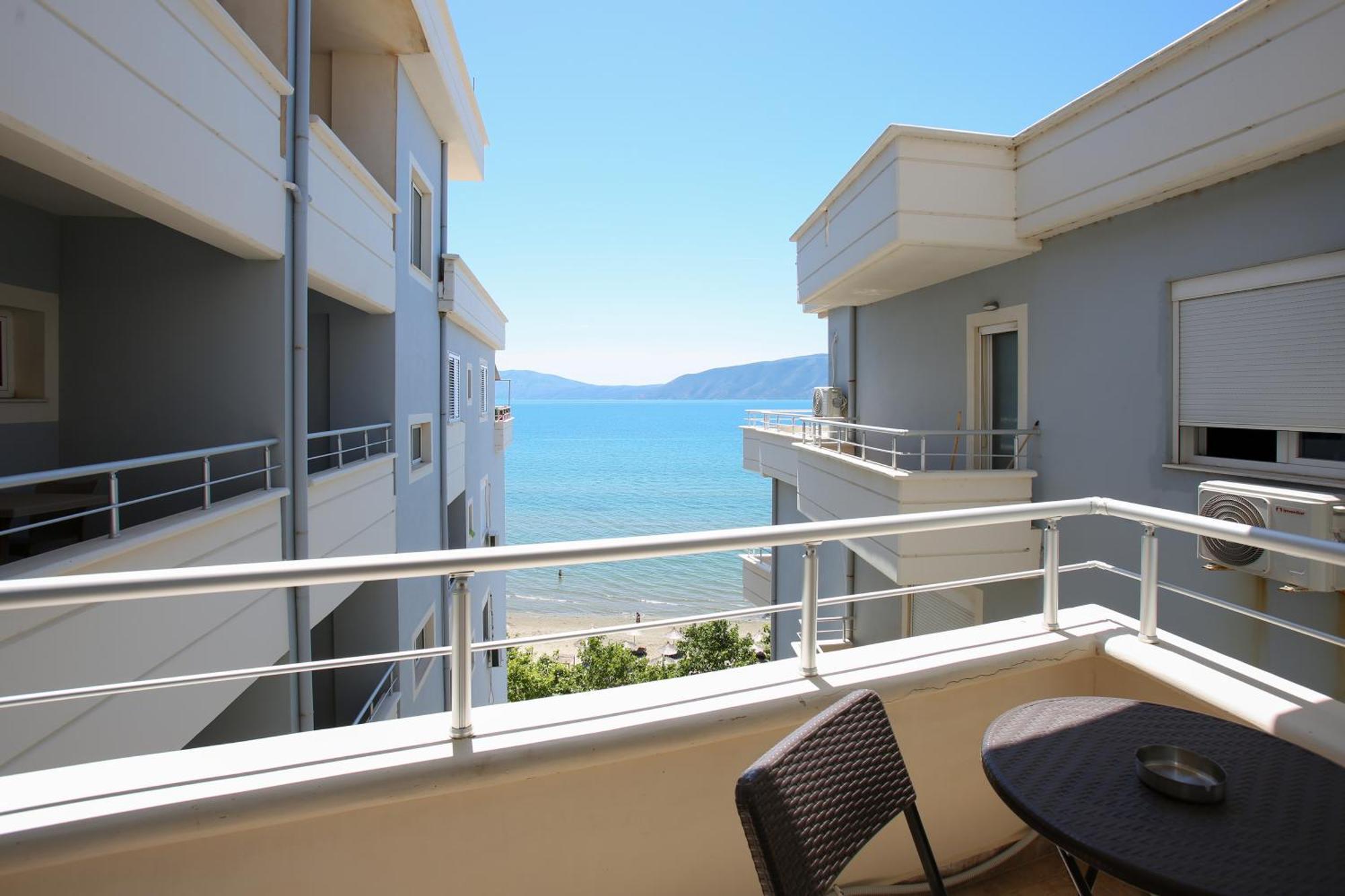 Oasis Residence Vlorë Extérieur photo