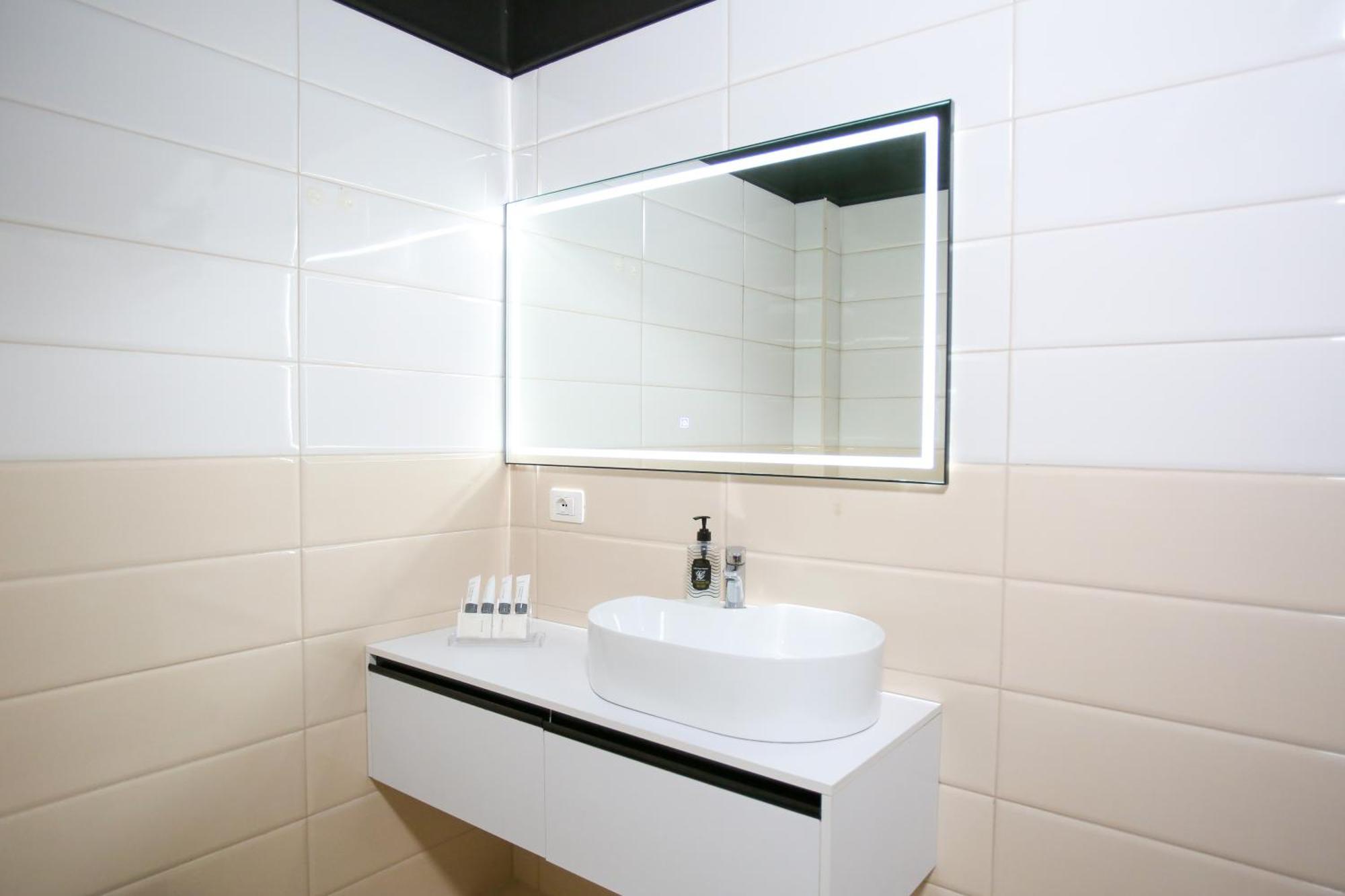 Oasis Residence Vlorë Extérieur photo
